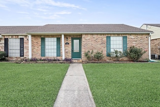9055 Glen Meadow Ln, Beaumont, TX 77706