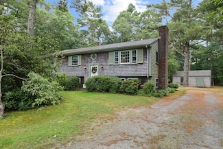 566 County Rd, Pocasset, MA 02559