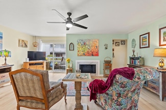 3095 Marina Dr Unit 30, Marina, CA 93933