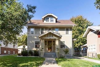316 S 52nd St, Omaha, NE 68132