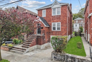 128 Kimball Terrace, Yonkers, NY 10704