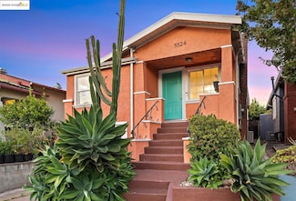 5524 Shattuck Ave, Oakland, CA 94609