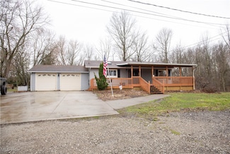 1038 E 21st St, Ashtabula, OH 44004