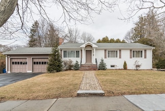 1265 Beacon St, Waban, MA 02468