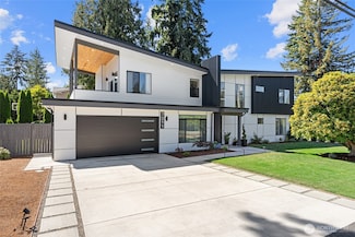 7211 126th Ave NE, Kirkland, WA 98033