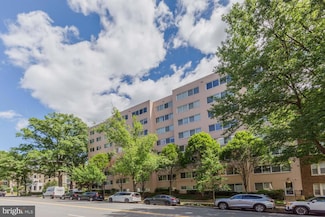 2829 Connecticut Ave NW Unit 312, Washington, DC 20008