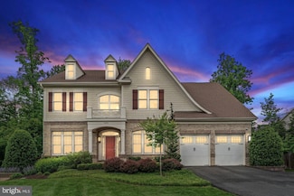 1681 Drewlaine Dr, Vienna, VA 22182