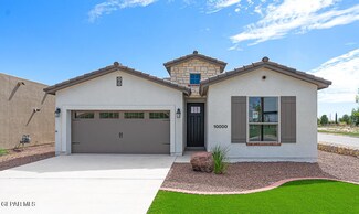 348 Frodsham St, Horizon City, TX 79928