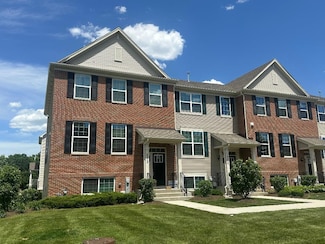173 Lakeshore Dr, Oswego, IL 60543