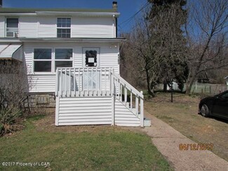 24 S Hollywood Blvd, Hazleton, PA 18202