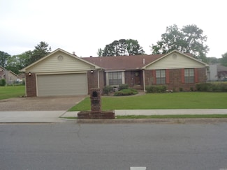 9422 Herndon Rd, Little Rock, AR 72204