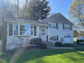 6 Ritchie Rd, Binghamton, NY 13901
