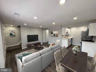1806 Village Green Dr Unit D-99, Hyattsville, MD 20785