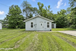 190 Hackberry Ln, Shepherdsville, KY 40165