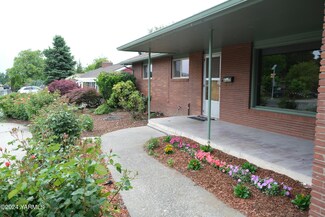 4302 W Lincoln Ave, Yakima, WA 98908