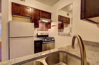 3400 Speedway Unit 303, Austin, TX 78705