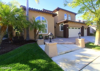 276 Chantilly Cir, Simi Valley, CA 93065