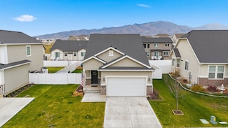 6559 N Fiona St, Eagle Mountain, UT 84005