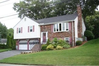 11 Davey Ln, Wakefield, MA 01880