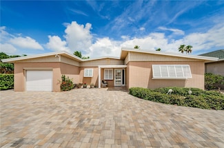 1983 W Vina Del Mar Blvd, Saint Pete Beach, FL 33706