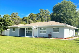 1102 4th Ave NW, Largo, FL 33770