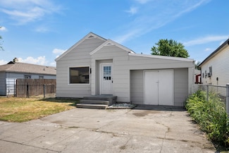 308 E 7th Ave, Ritzville, WA 99169