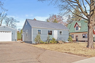 2649 17th Ave E, Saint Paul, MN 55109