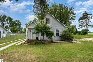 9087 Monroe Rd, Elwell, MI 48832