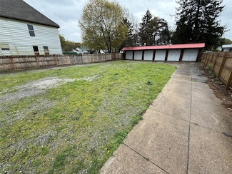 425 E 26th St, Erie, PA 16504