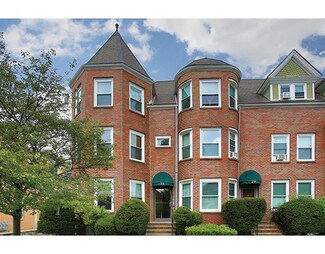 31 Highland Ave Unit 1, Newtonville, MA 02460