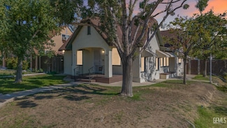 1901 Baker St, Bakersfield, CA 93305