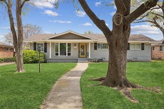 5834 Clendenin Ave, Dallas, TX 75228