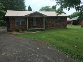 324 Oak St, Bowling Green, KY 42101