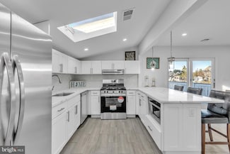 6 Lake Singleton Ct, Little Egg Harbor Township, NJ 08087