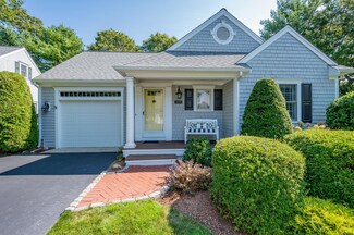 195 Cotuit Rd Unit 1 (B), Barnstable, MA 02648