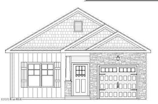 6100 Garden Ct, Fayetteville, NC 28311