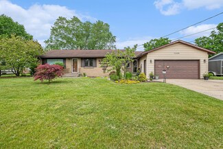 7569 Astronaut Ave, Jenison, MI 49428