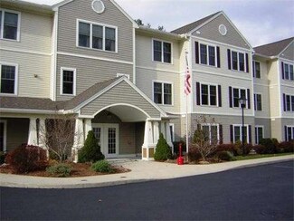 7 Crescent Way Unit 215, Sturbridge, MA 01518