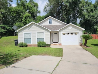 5572 Pleasant Pines Ct, Tallahassee, FL 32303