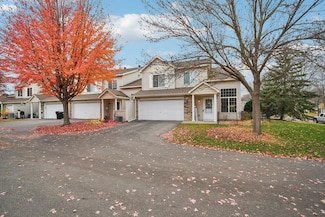 5213 207th St N, Forest Lake, MN 55025