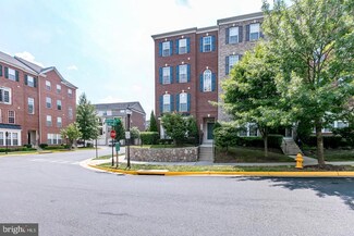 2653 Sheffield Hill Way Unit 175, Woodbridge, VA 22191