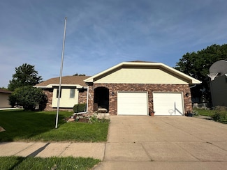 3278 34th Ave, Columbus, NE 68601