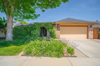 2028 Princeton Ct, Los Banos, CA 93635