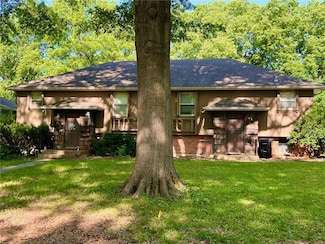 11430 & 11432 E 27th St S, Independence, MO 64052