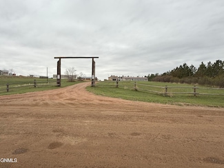 2667&2671 122nd Ave NW, Watford City, ND 58854