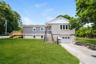 30 Locust Ave, Worcester, MA 01604