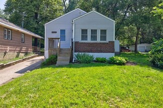 2309 Saylor Rd, Des Moines, IA 50313
