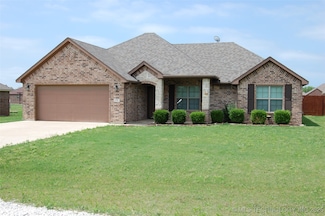 113 Cecil Cir, Calera, OK 74730