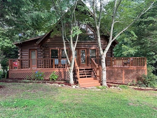 10 Meadow Brook Ln, Spencer, TN 38585