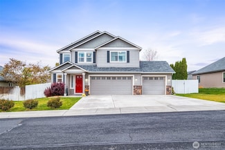 807 7th Ave NE, Ephrata, WA 98823